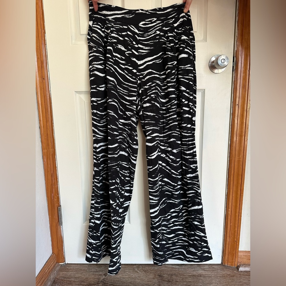 ⭐️⭐️Beautiful INC Flare Cotton Pants⭐️⭐️